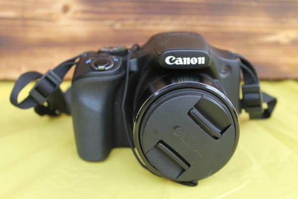 Capture Your Holiday Magic With The Canon PowerShot Bundle From BuyDig ...